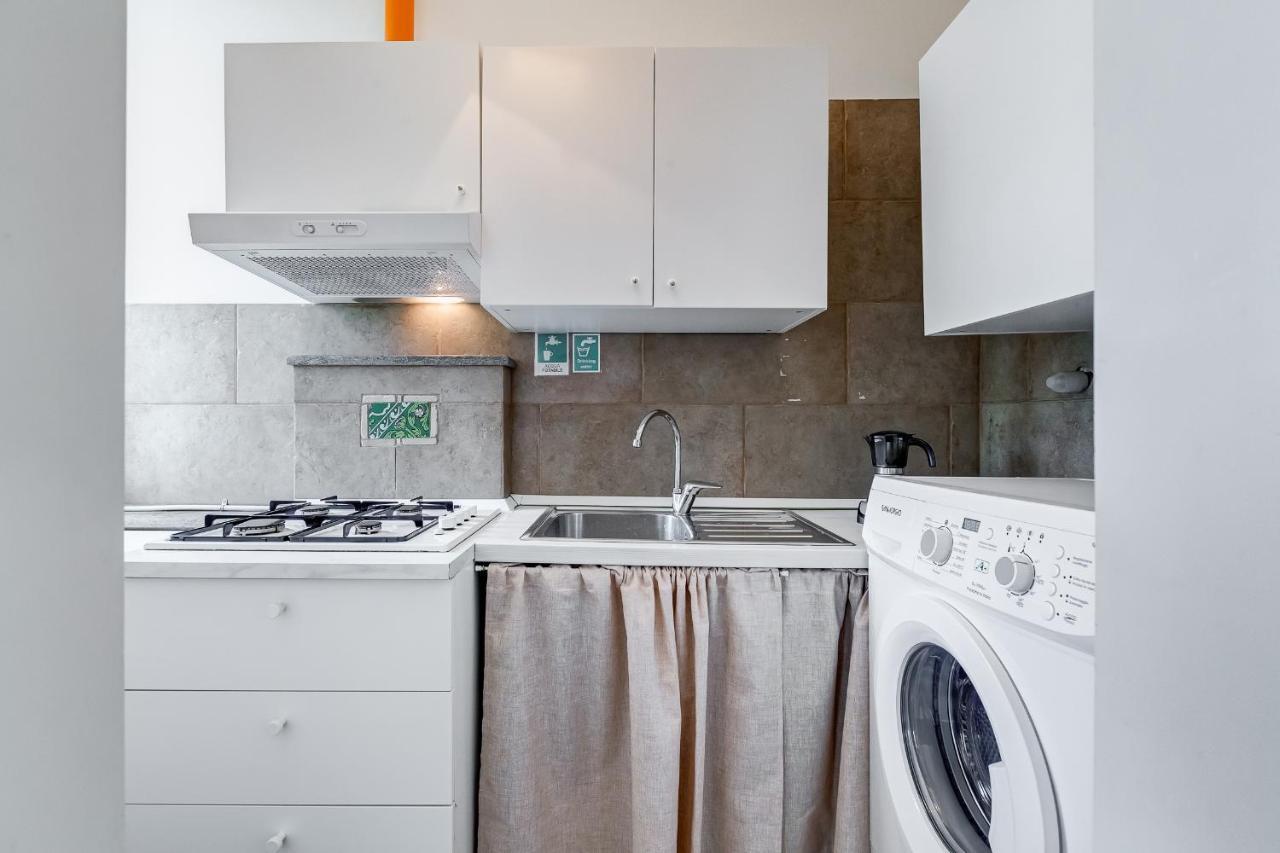 Appartamento San Pietro 3 Camere E Bagno In Camera Rome Exterior photo