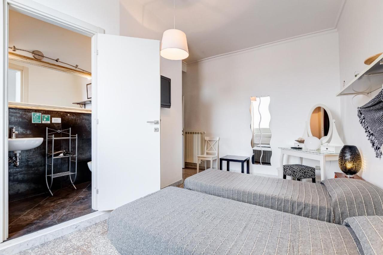 Appartamento San Pietro 3 Camere E Bagno In Camera Rome Exterior photo