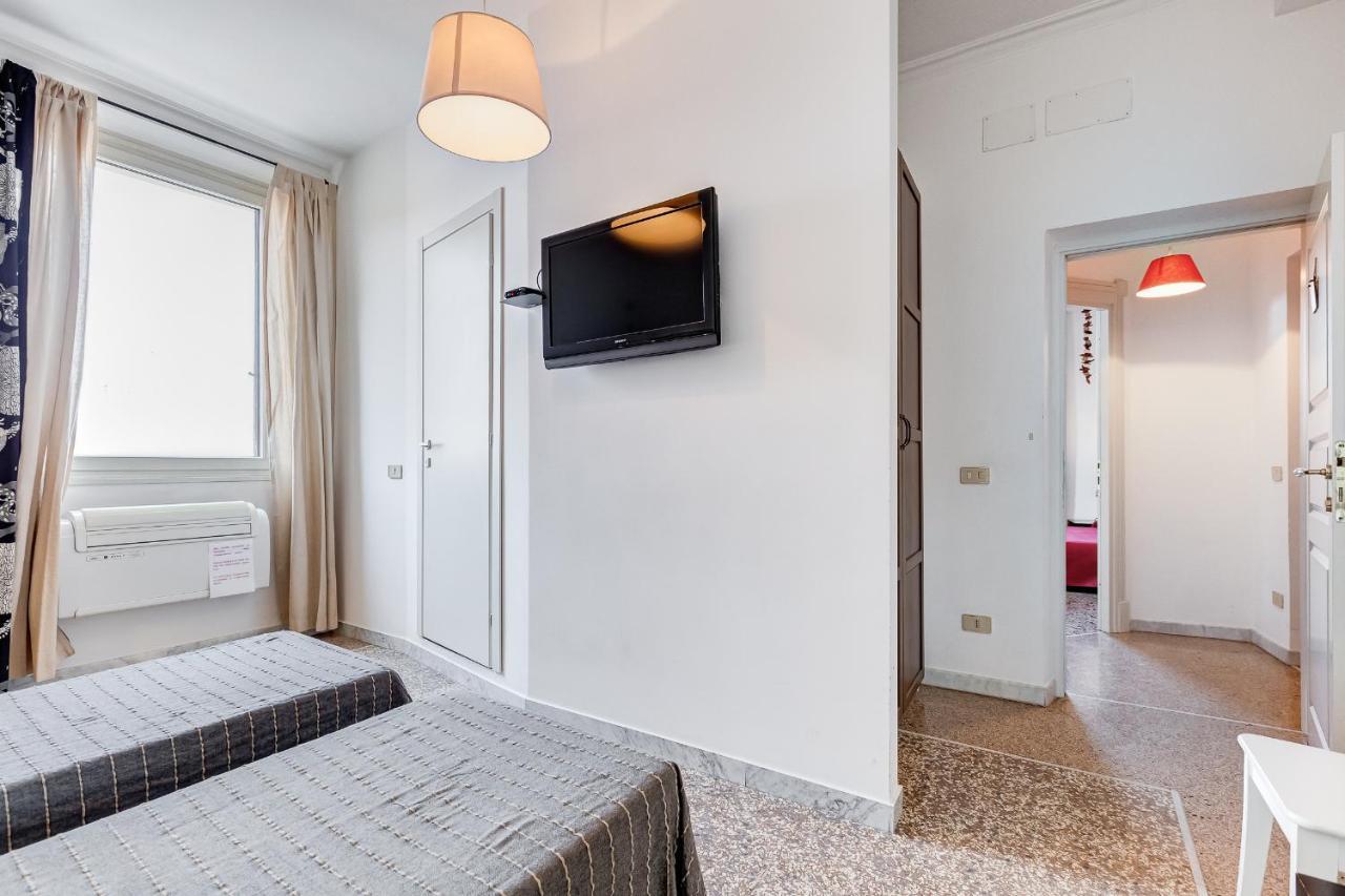 Appartamento San Pietro 3 Camere E Bagno In Camera Rome Exterior photo