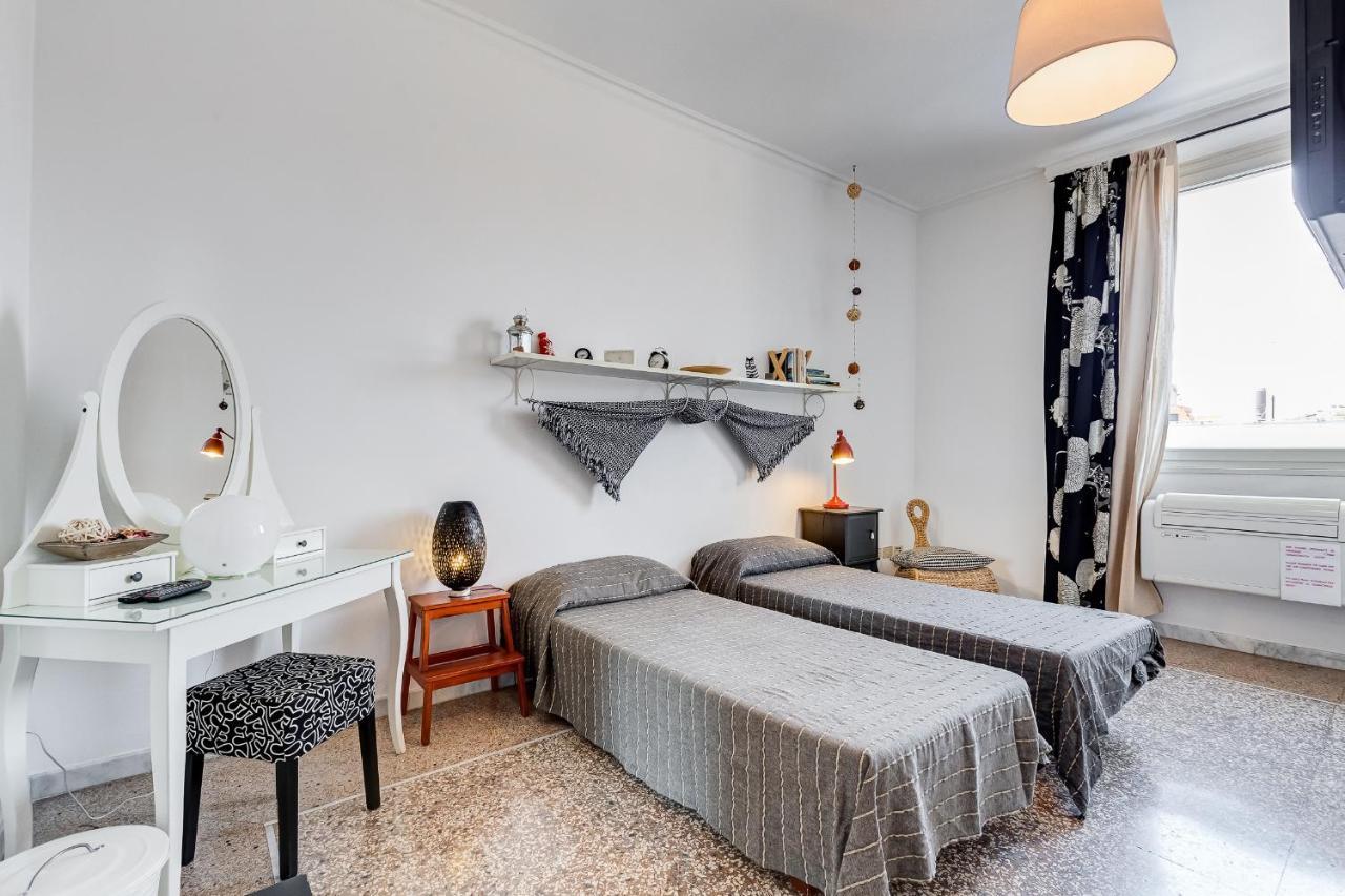 Appartamento San Pietro 3 Camere E Bagno In Camera Rome Exterior photo